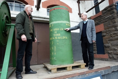509078_1_articlepopup_Bombe.jpg